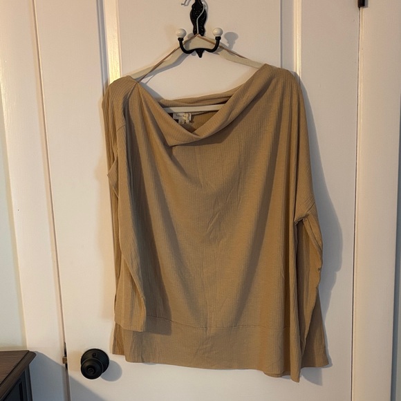 Hem & Thread Light Brown Ribbed Top - Picture 3 of 5
